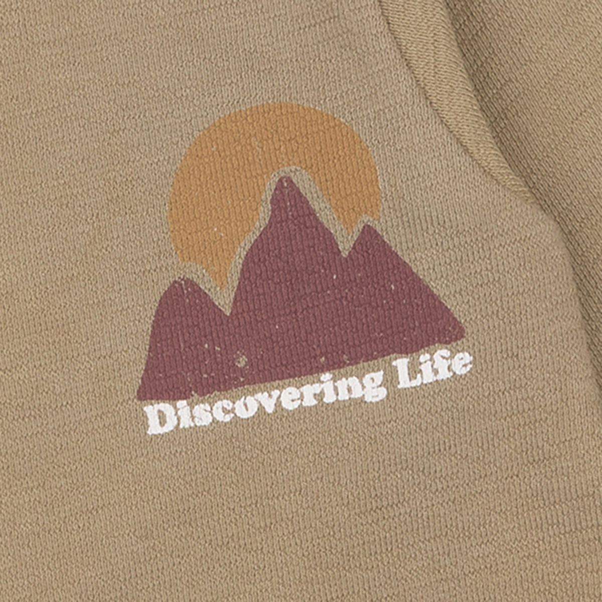 T-Shirt Discovering Life